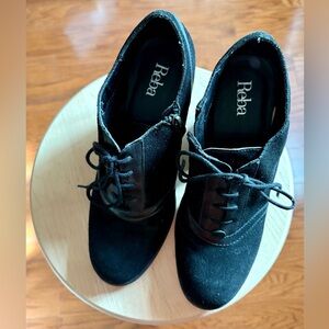 Reba Women's Black Suede Ankle Boots